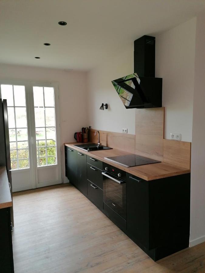 Holiday home Campagne Proche Bayeux Et Plages Du Debarquement. Crouay